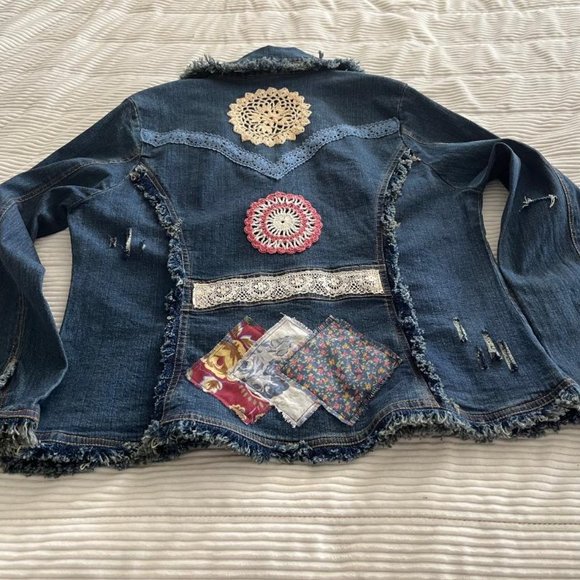 Reworked Embellished Vintage Womens One-of-a-kind Denim Jacket - As*Hro size Med - Picture 1 of 10